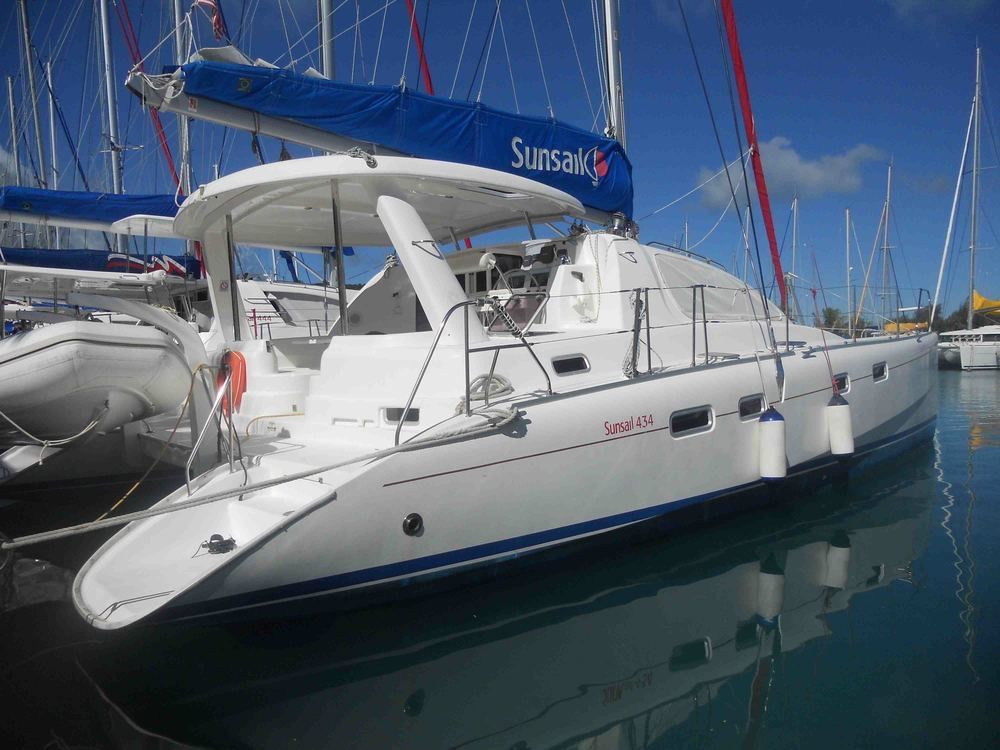 Hotel Tahiti Sail And Dive Vaitape Exterior foto