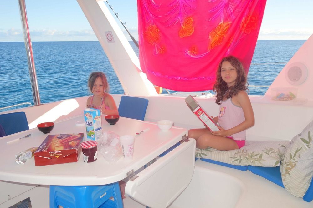 Hotel Tahiti Sail And Dive Vaitape Exterior foto
